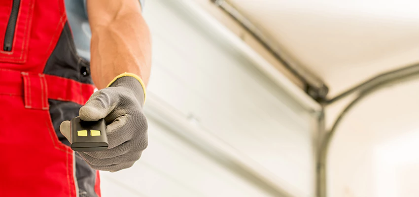 Residential Garage Door Security in East Hemet, California