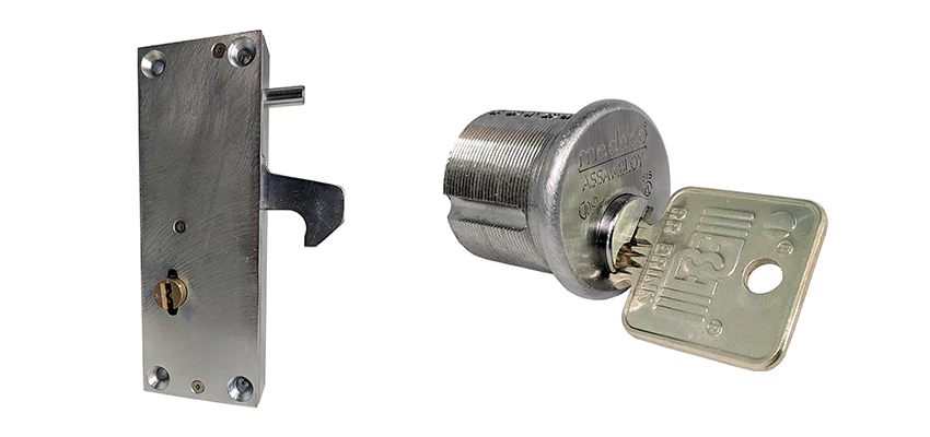 RR Fence Gates Brink Locks Repair in East Hemet, California