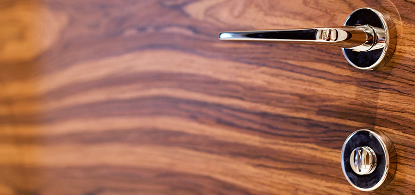 On Demand Locksmith For Key Fobs Repair in East Hemet, California